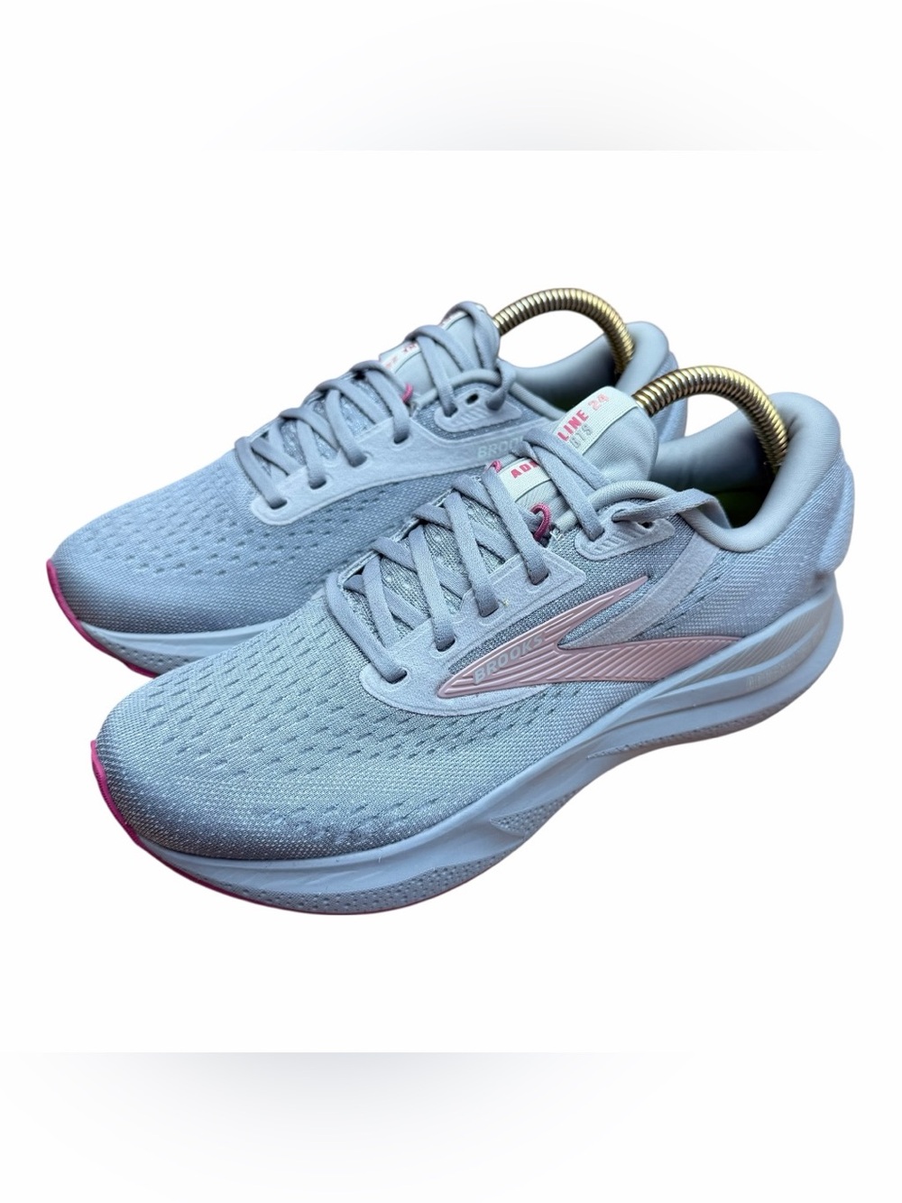 Brooks Adrenaline GTS 24 Women’s size 9.5 Running Shoes - Light Gray with Pink
